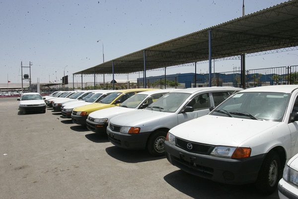 ¿Automóvil seminuevo para mi negocio?