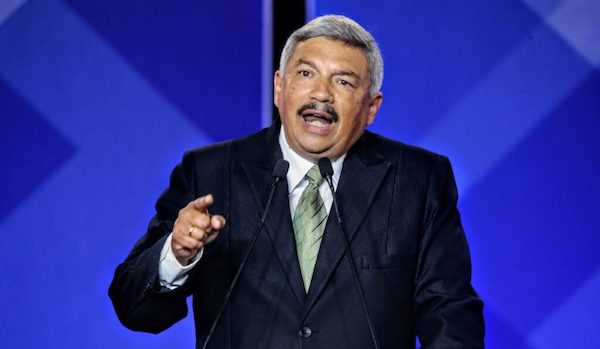 Beingolea sobre otros candidatos: “Todos son divos, todos son los salvadores de la patria”
