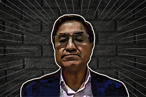 Entrevista a César Hinostroza