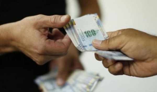 Aumento del sueldo mínimo: ¿Cuál serían sus efectos?