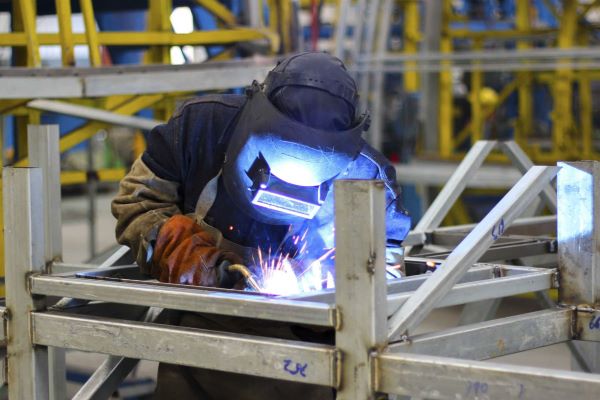 ¿Qué es una tercerización laboral y qué la diferencia de una locación de servicios?