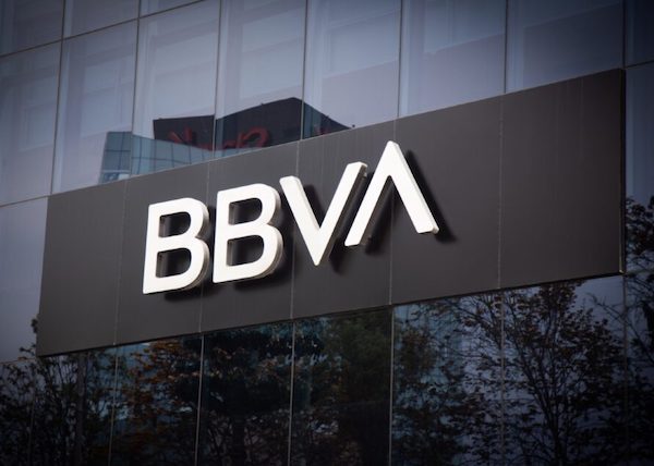 BBVA sobre estafas a sus clientes: “Trabajamos con la buena fe de las empresas que nos representan”