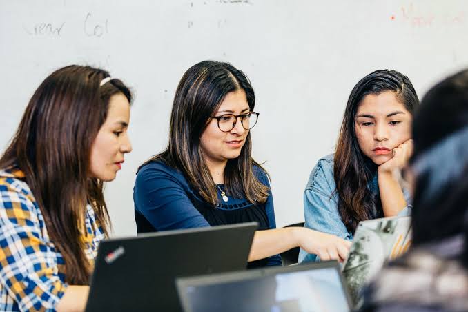 Startups: ¿cómo emprender con éxito desde cero?